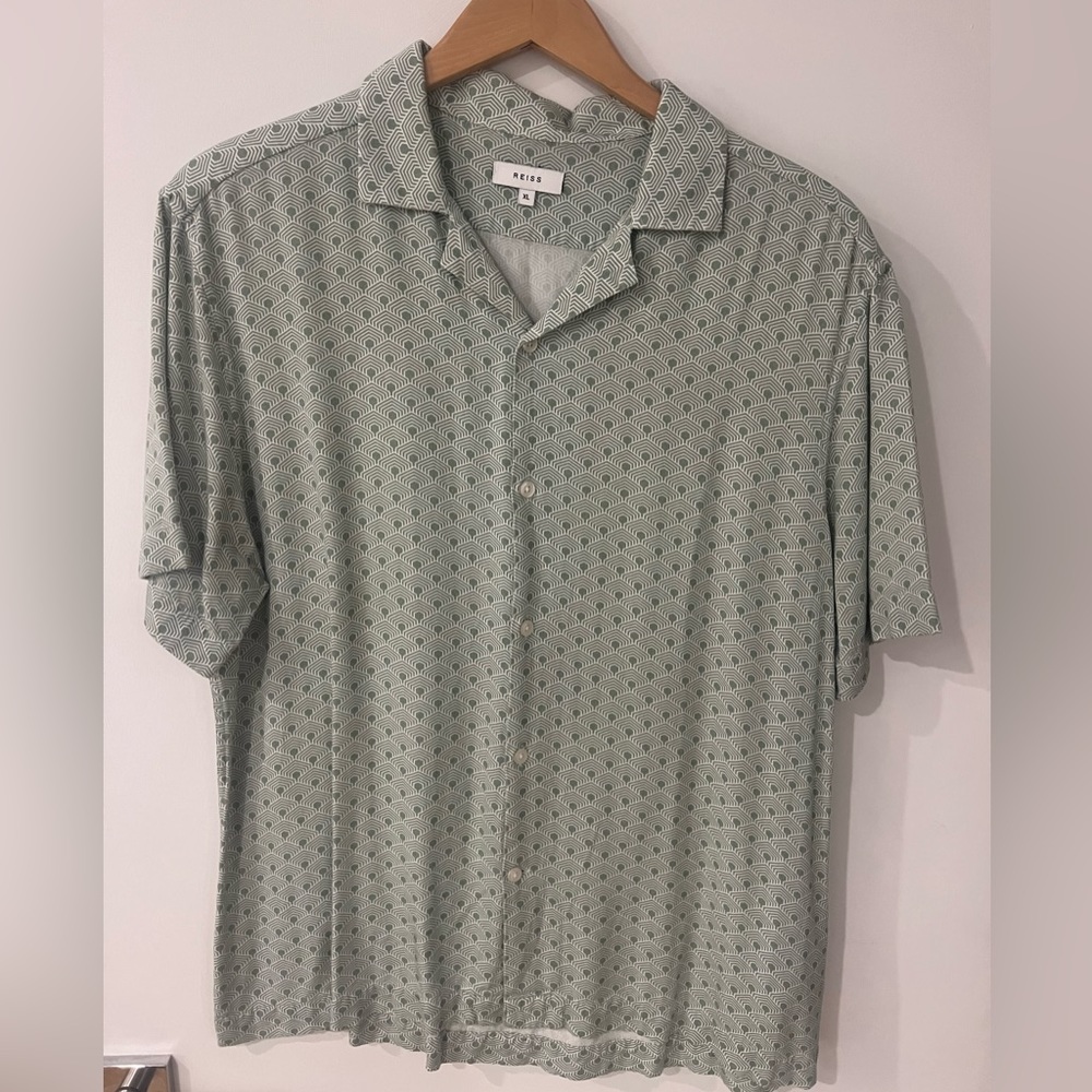 Reiss Short Sleeve Button Down Size XL